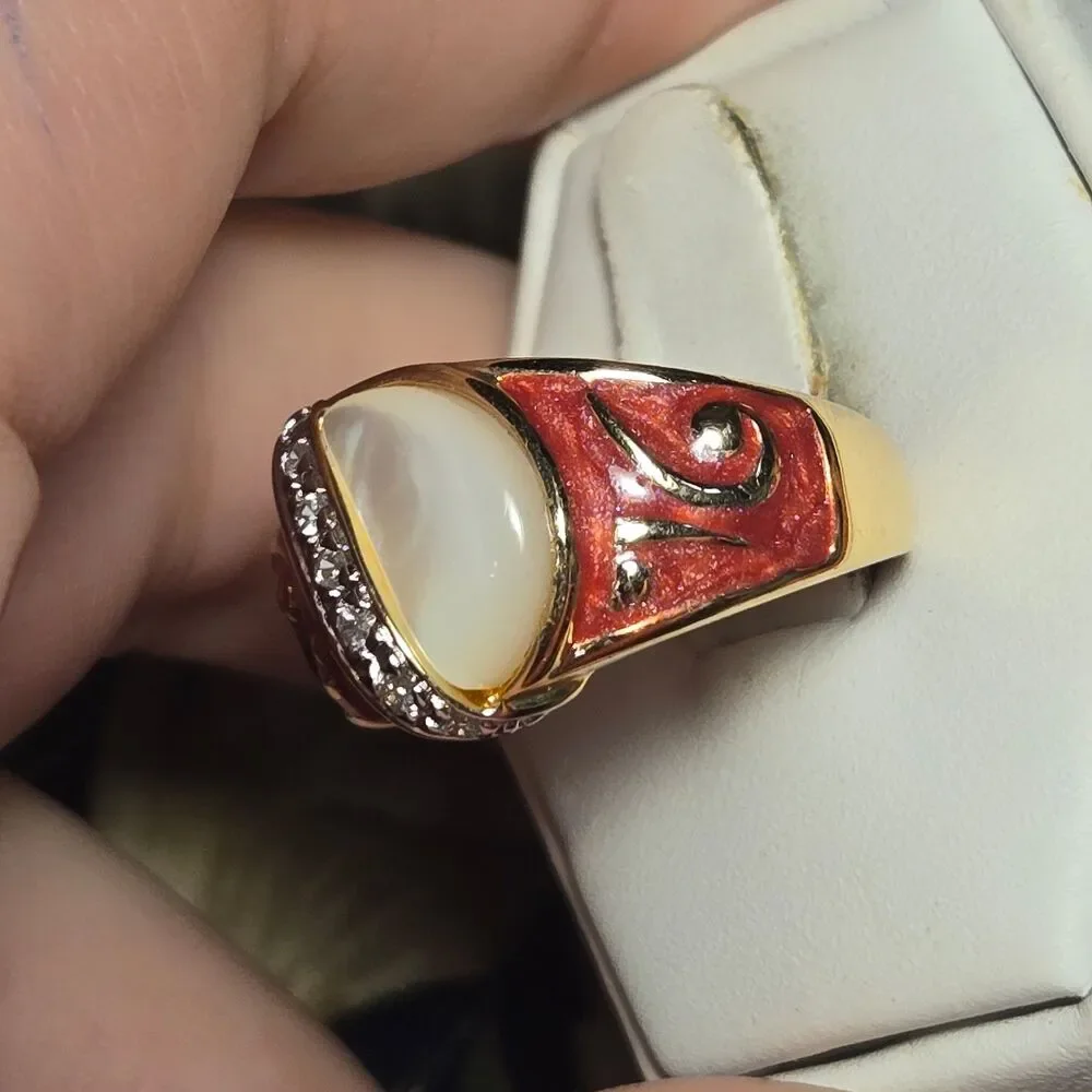 Vintage sterling silver ring sz 8